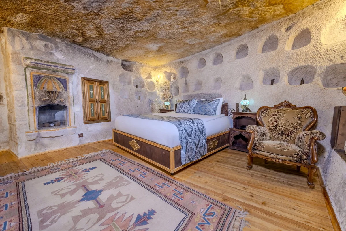 119 Junior Mağara Odası