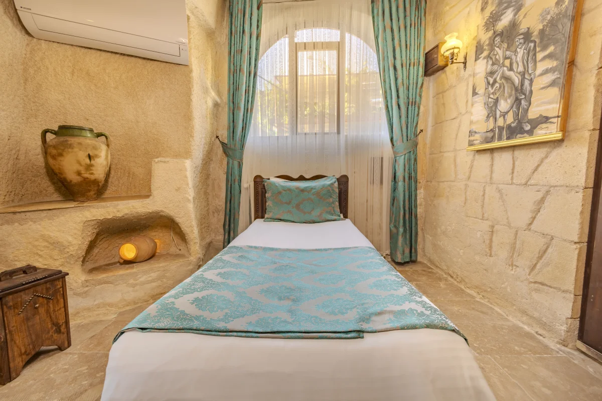 110 Deluxe Mağara Odası