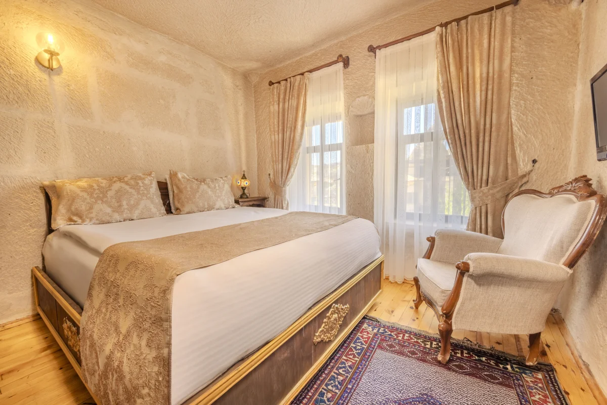 115 Deluxe Mağara Odası